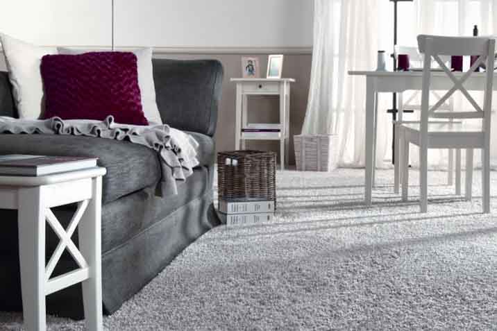 Sophisticated Simplicity: The Allure of Gray Carpets in Modern Interiors